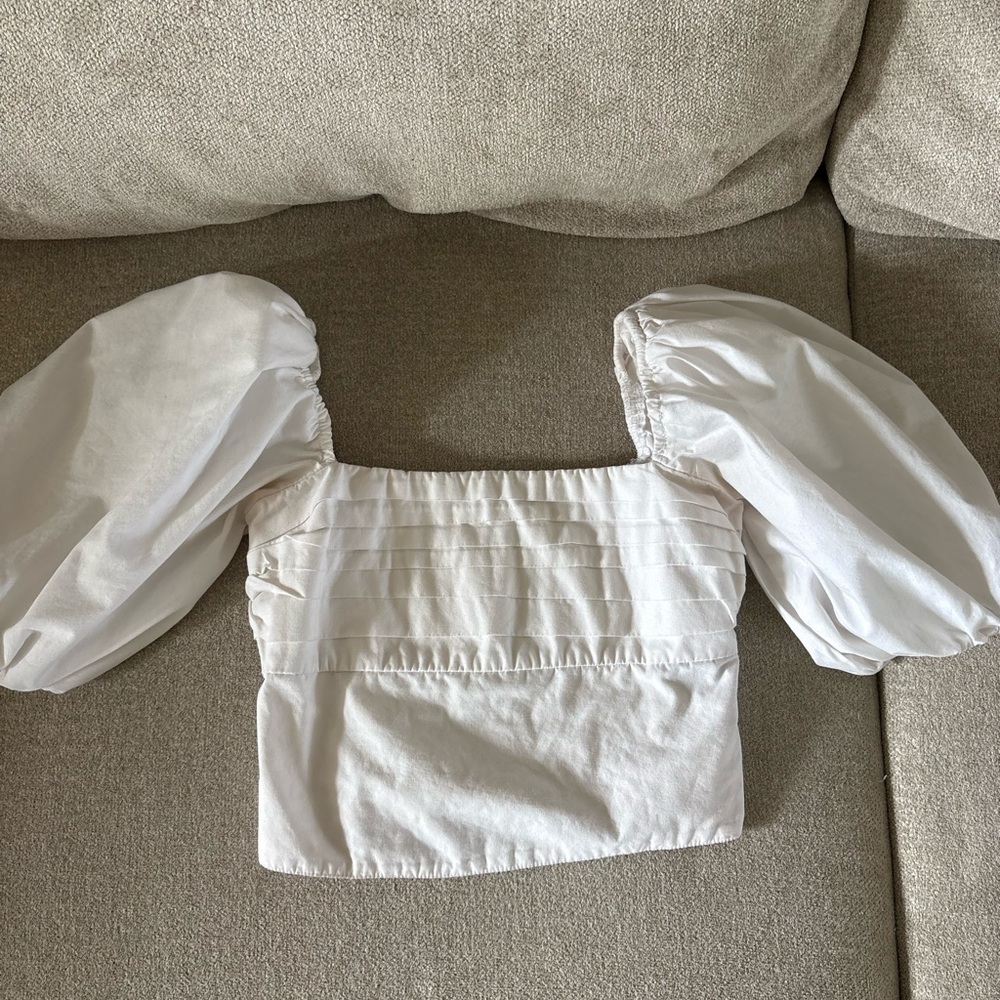 Abercrombie & Fitch White Puff-Sleeve Square-Neck Top